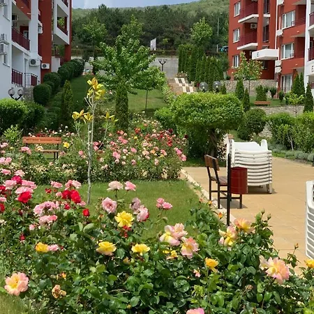 Fort Noks In St Vlas, Bulgaria Apartment